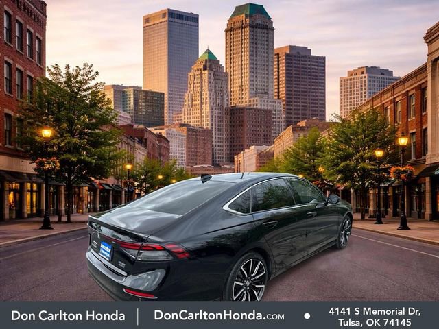 Used 2024 Honda Accord Touring image 4