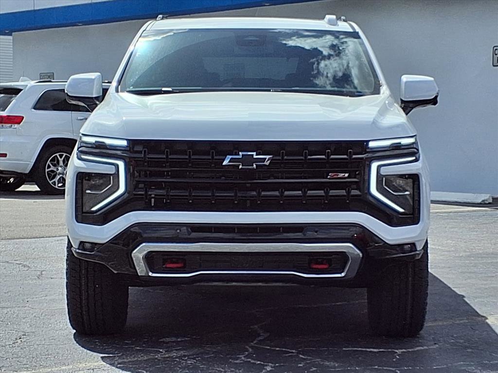 New 2026 Chevrolet Suburban Z71 w/ Comfort Package image 2