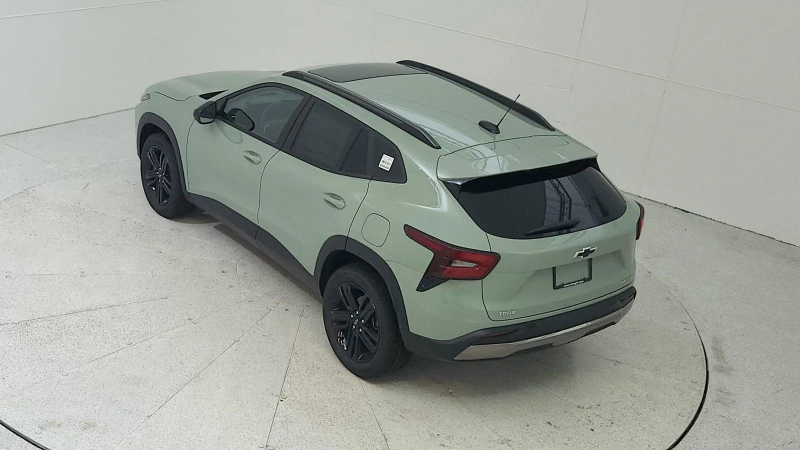 Used 2024 Chevrolet Trax ACTIV w/ Sunroof Package image 44