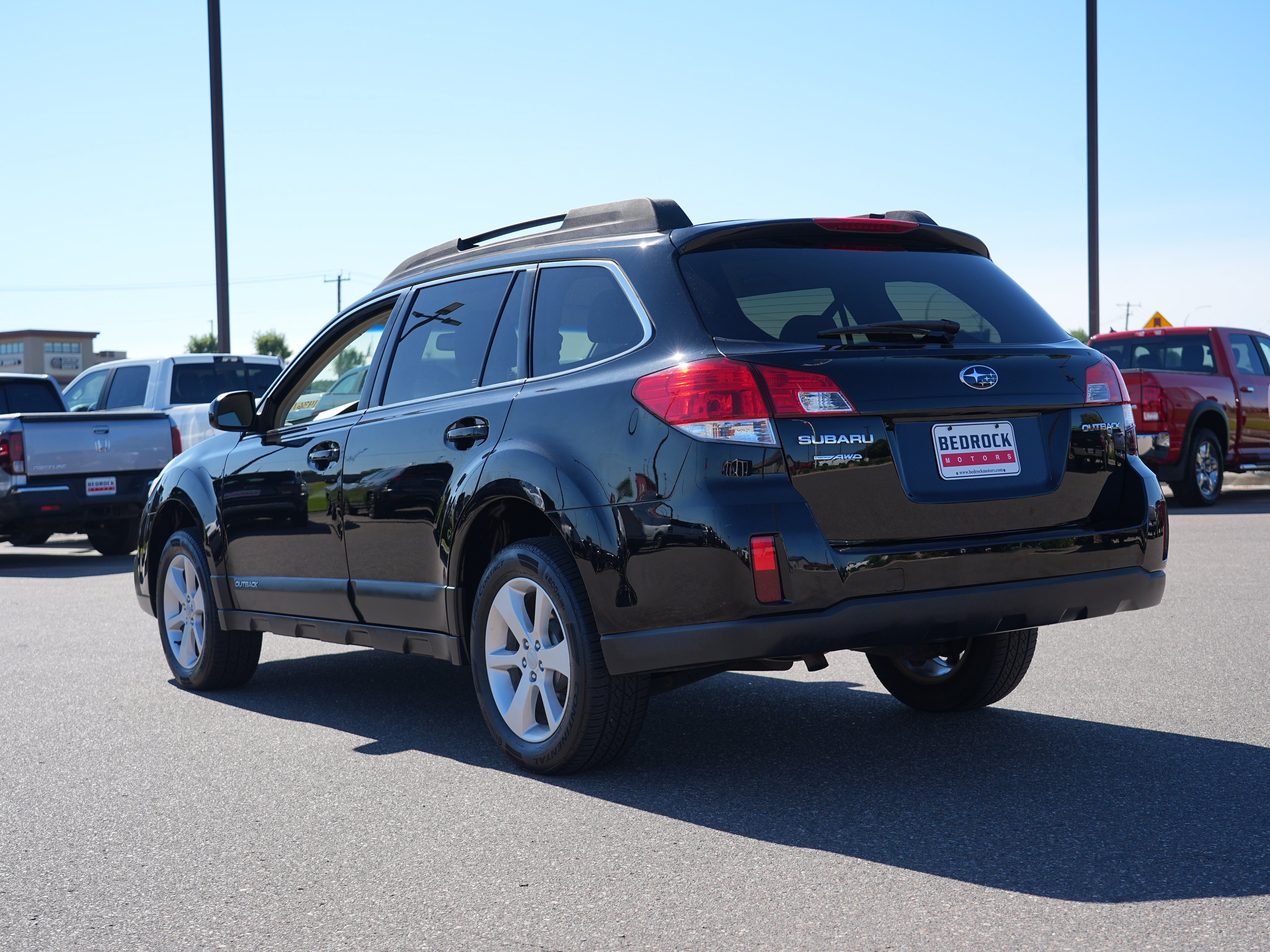 Used 2013 Subaru Outback 2.5i Premium AWD/4WD image 5