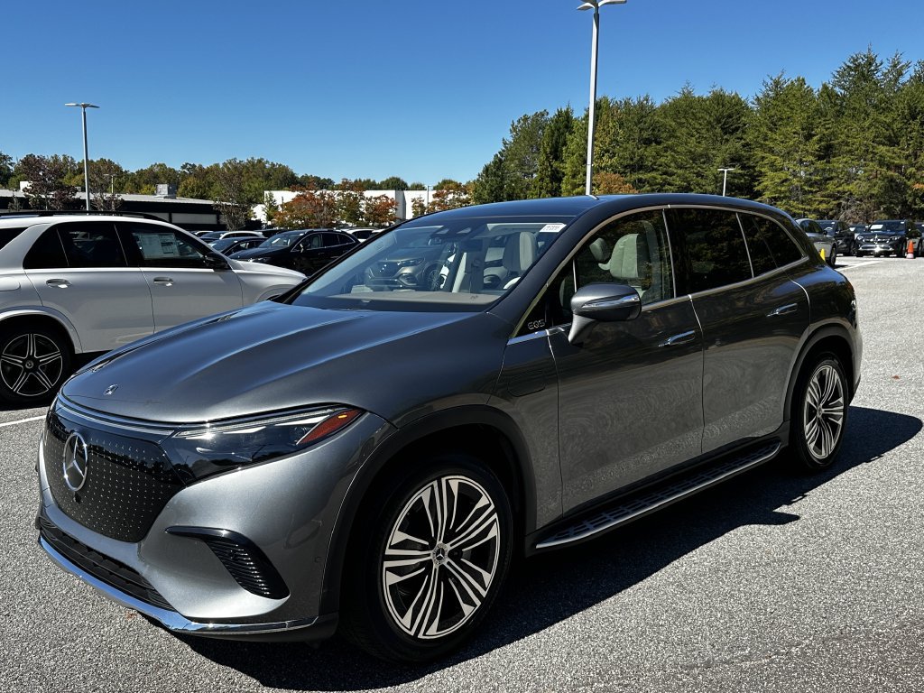 Certified 2023 Mercedes-Benz EQS 450+ SUV image 4