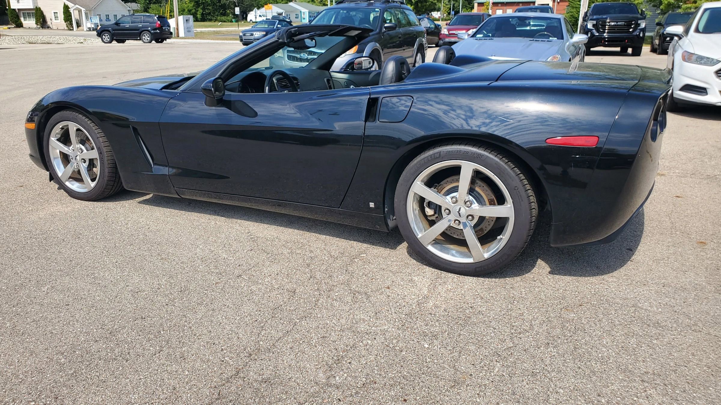 Used 2008 Chevrolet Corvette Convertible w/ Preferred Equipment Group image 9