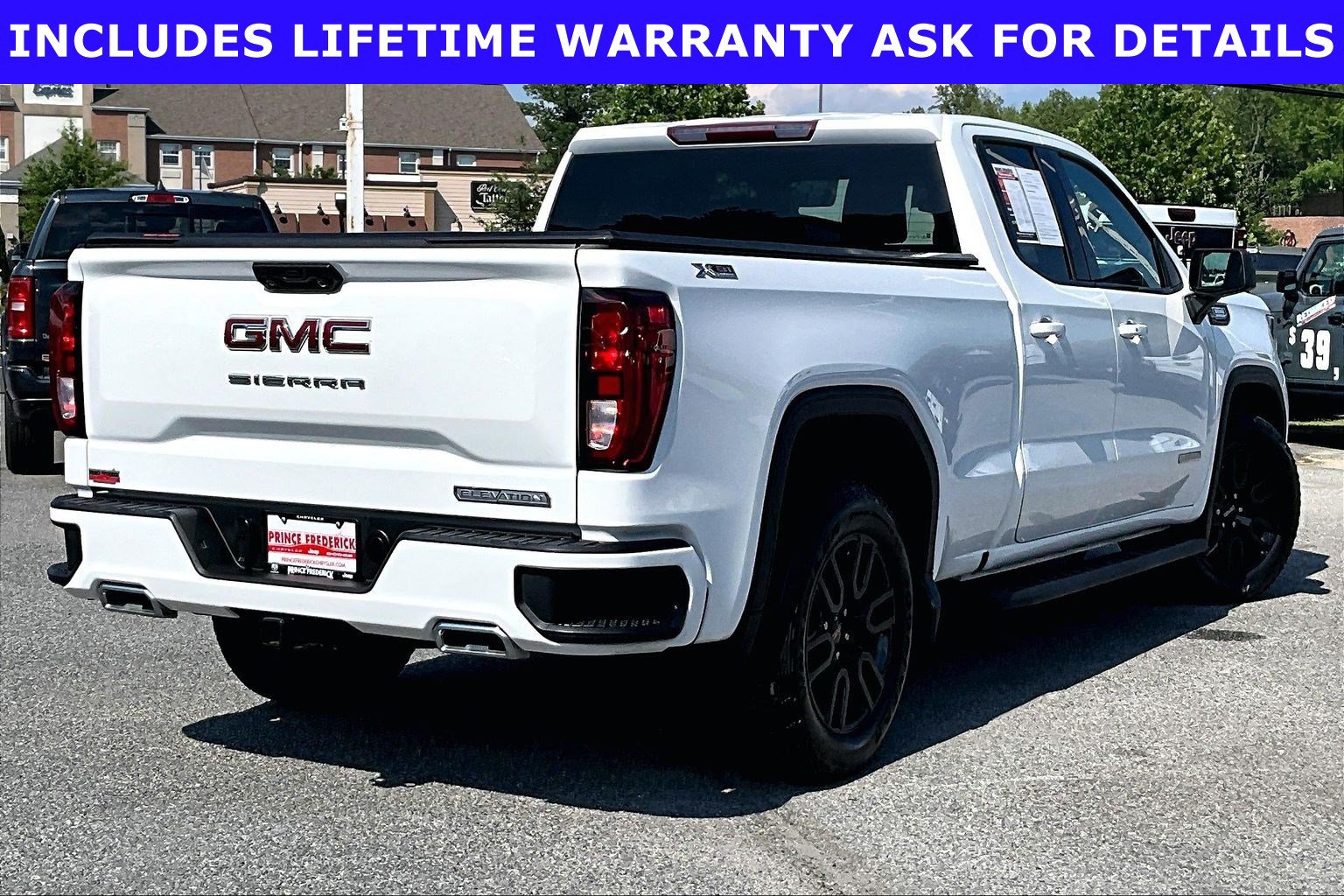 Used 2024 GMC Sierra 1500 Elevation AWD/4WD image 10