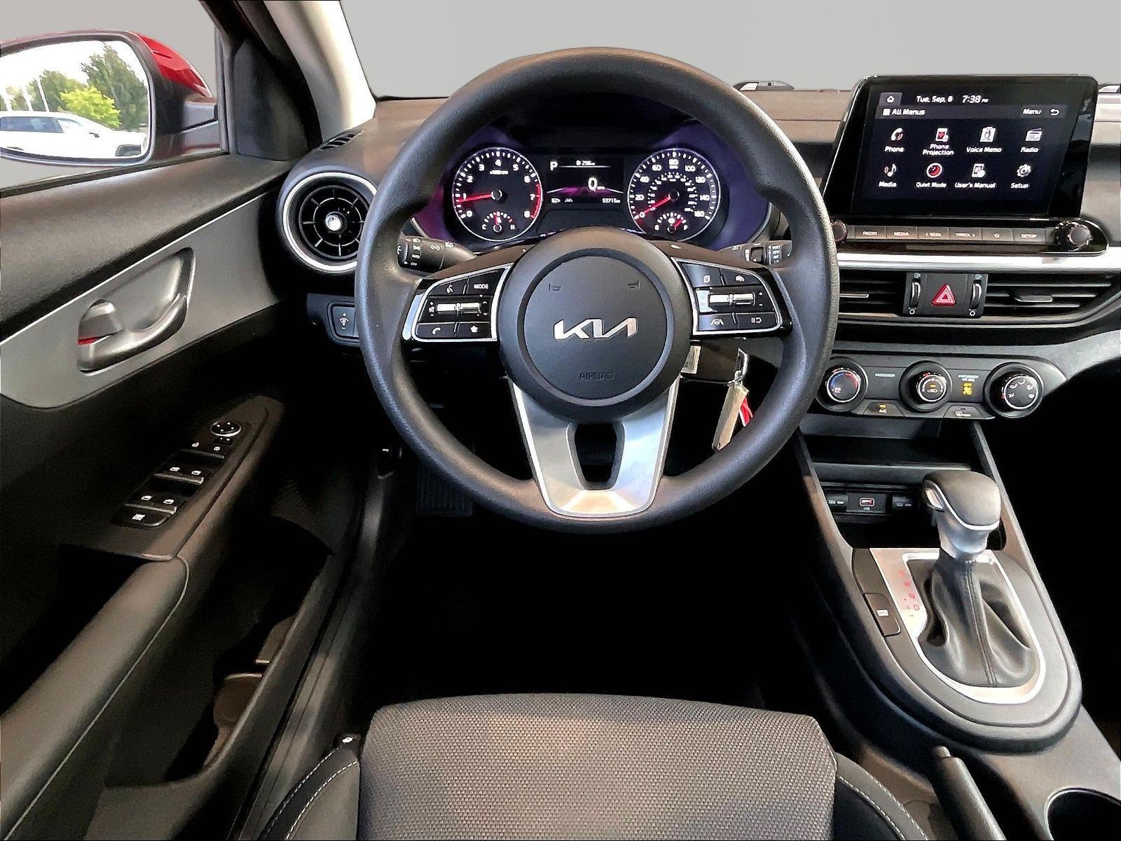 Used 2023 Kia Forte LXS w/ LXS Technology Package FWD image 8