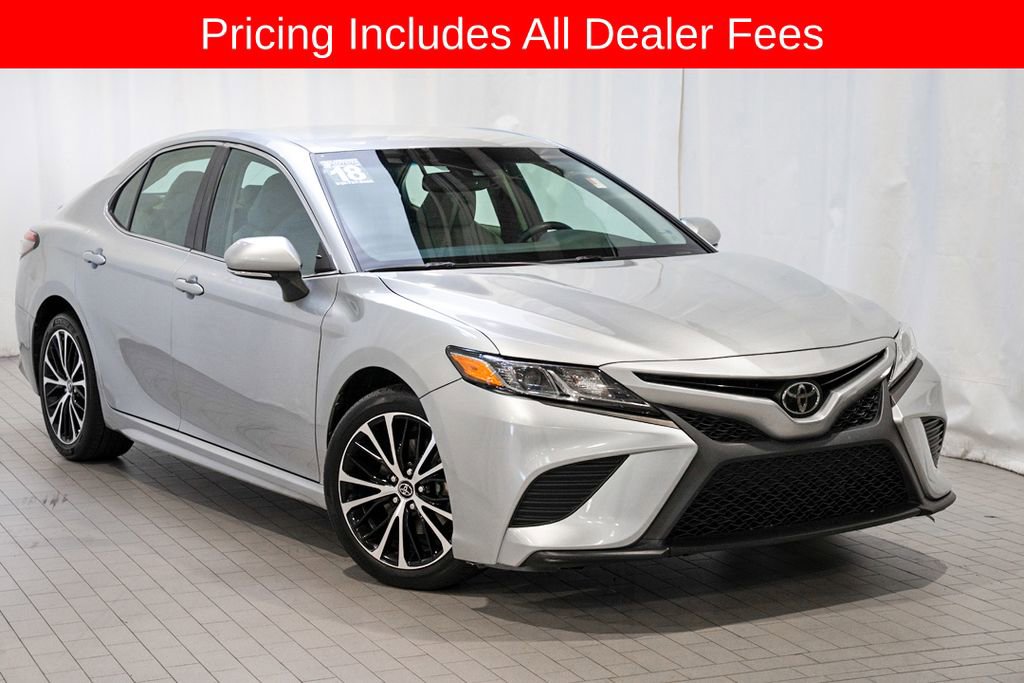 Used 2018 Toyota Camry SE w/ Convenience Package