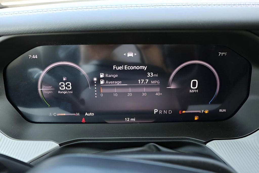 New 2026 Jeep Cherokee Limited image 25