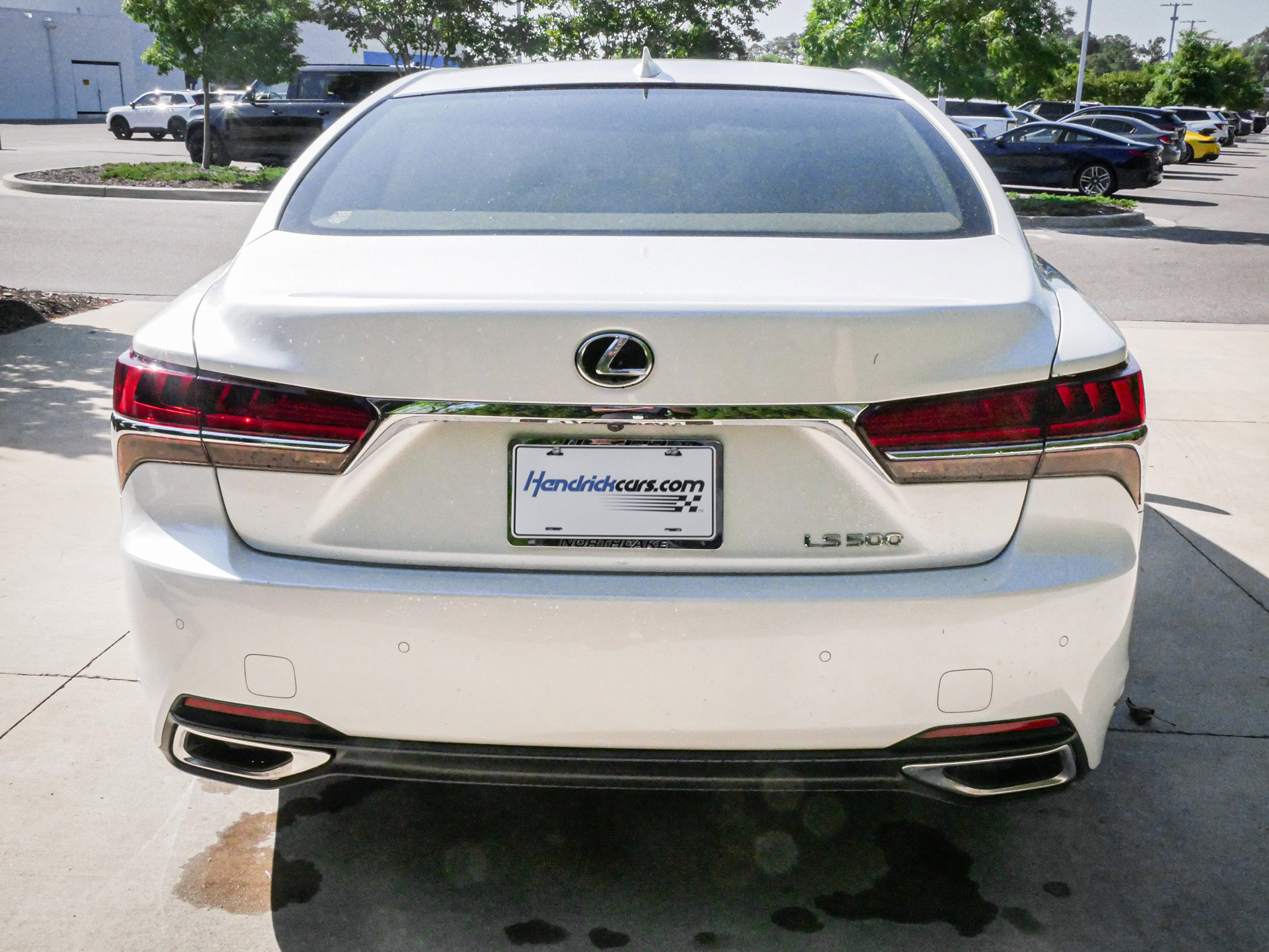 Used 2020 Lexus LS 500 w/ Interior Upgrade Package RWD image 9