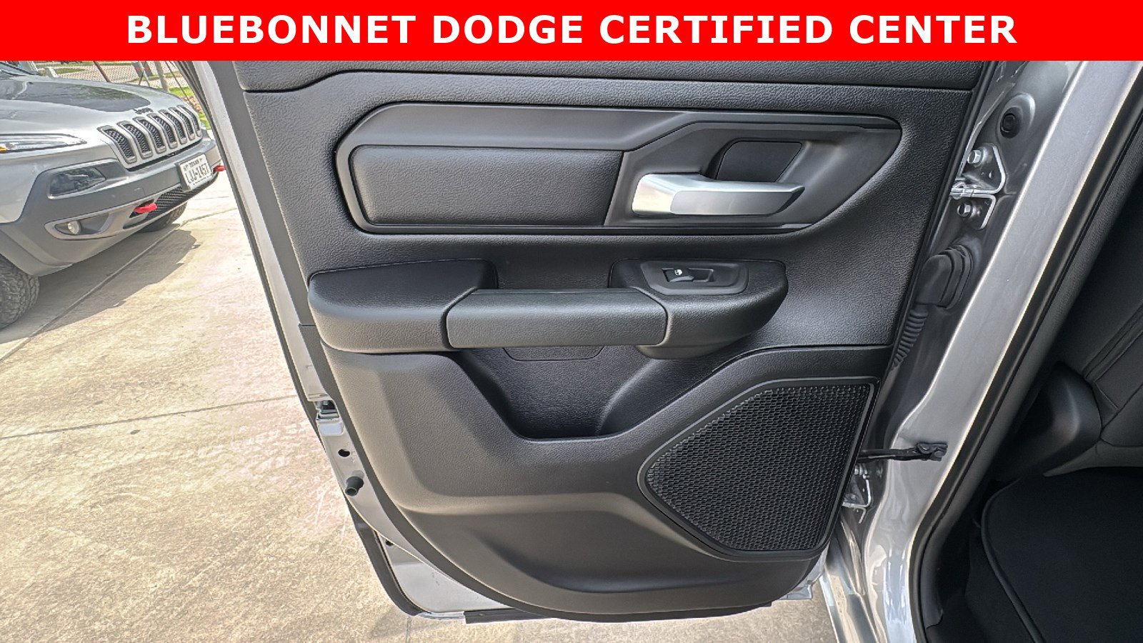 Used 2025 RAM 1500 Tradesman AWD/4WD image 15