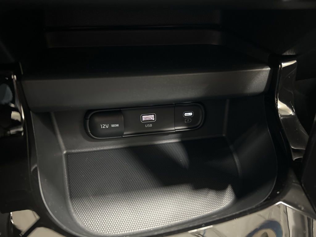 New 2026 Kia Seltos S AWD/4WD image 22