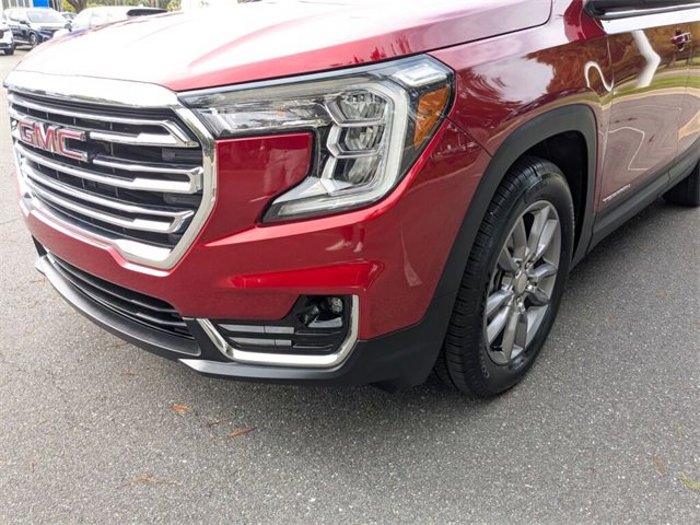 Used 2022 GMC Terrain SLT image 5
