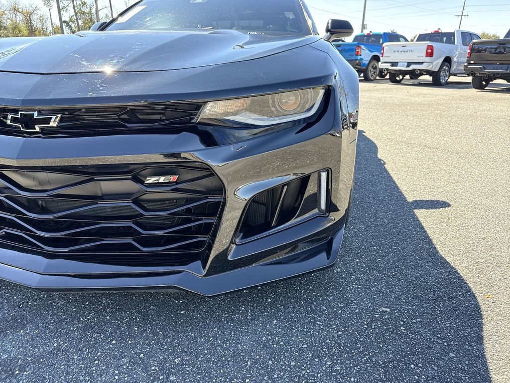 Used 2022 Chevrolet Camaro ZL1 image 8
