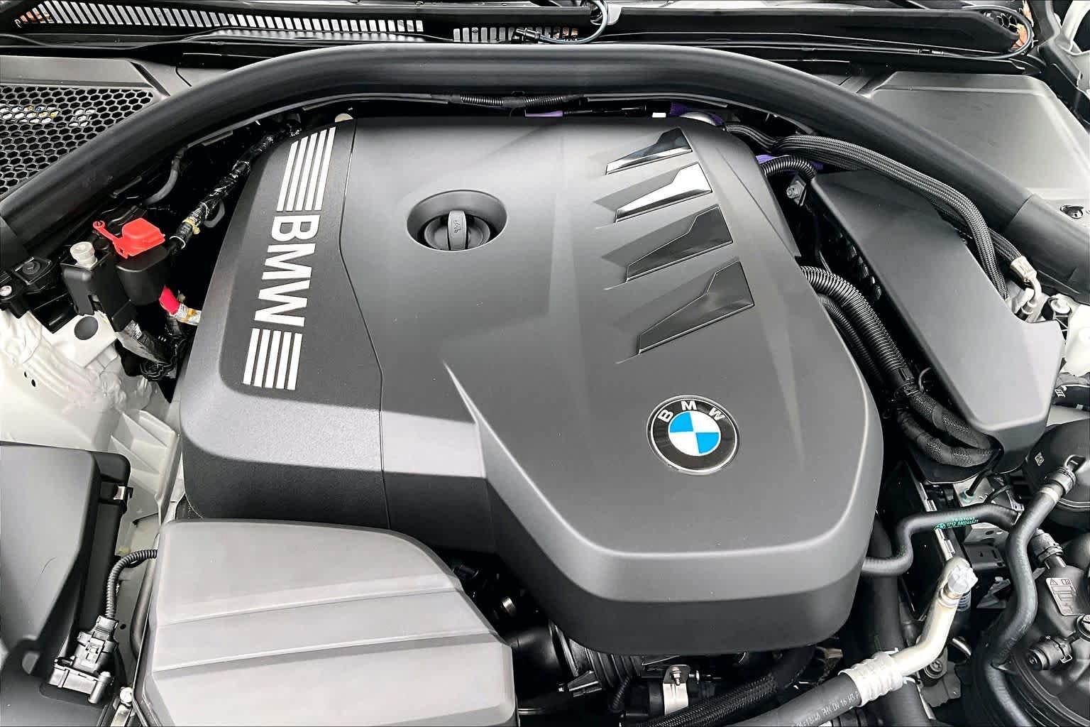 Used 2026 BMW 330i xDrive Sedan w/ Convenience Package AWD/4WD image 17