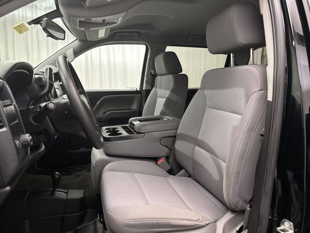 Used 2018 Chevrolet Silverado 1500 Custom w/ Custom Value Package image 17