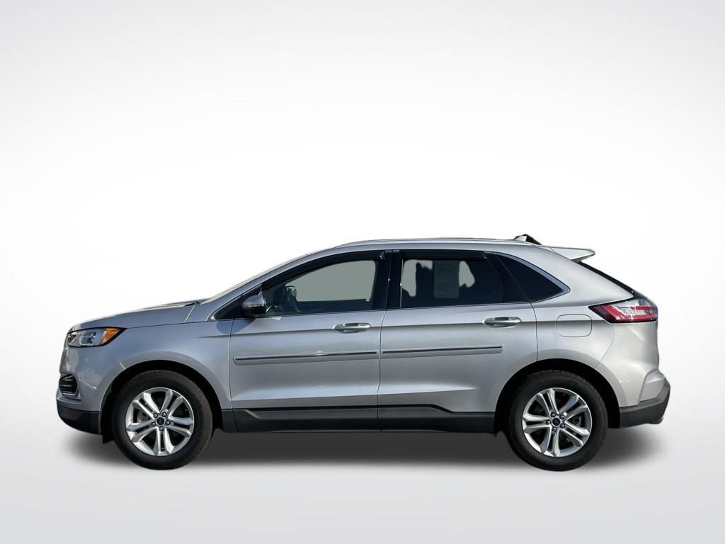 Used 2019 Ford Edge SEL w/ Equipment Group 201A FWD image 2