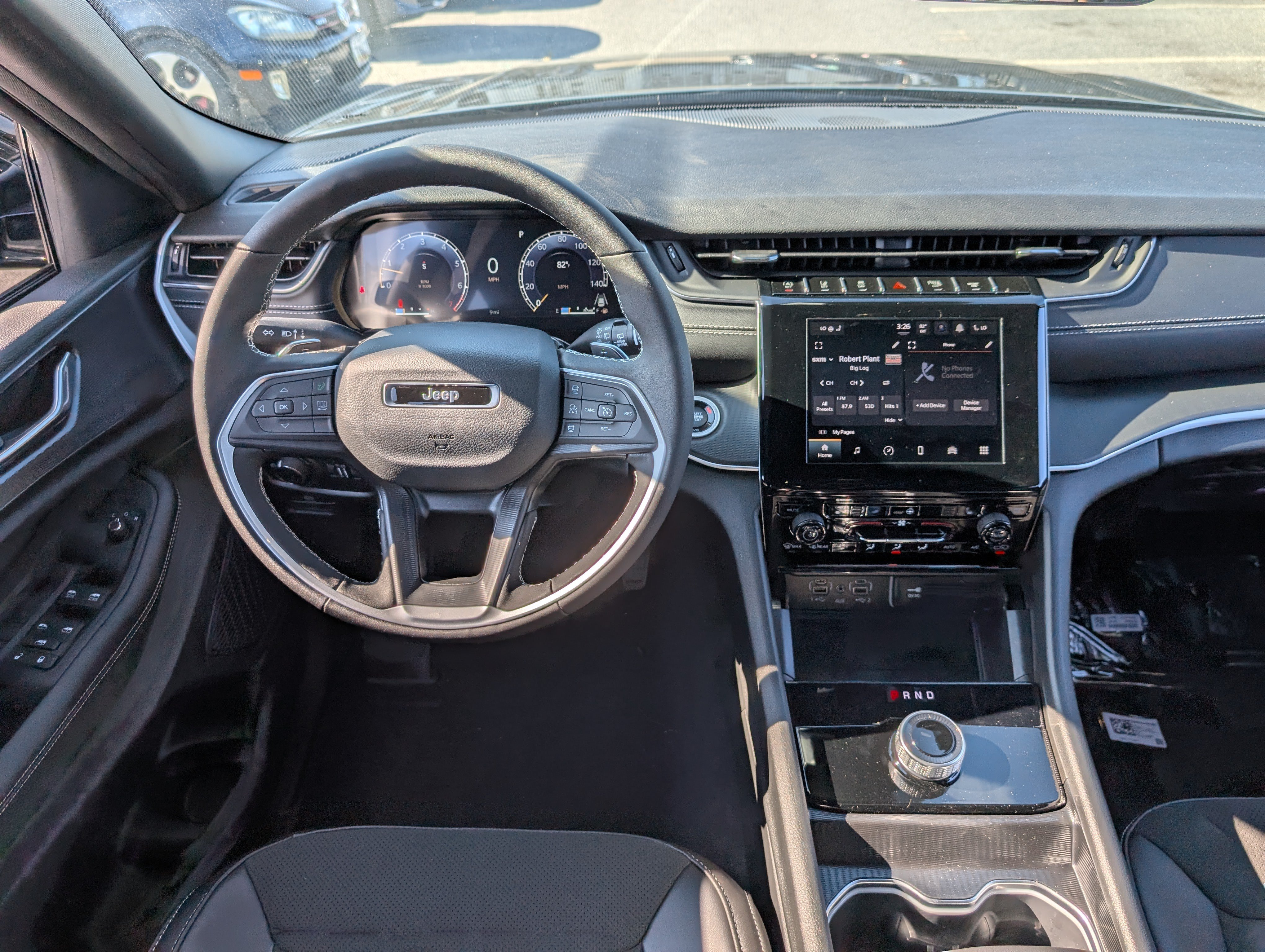 New 2025 Jeep Grand Cherokee Altitude AWD/4WD image 15
