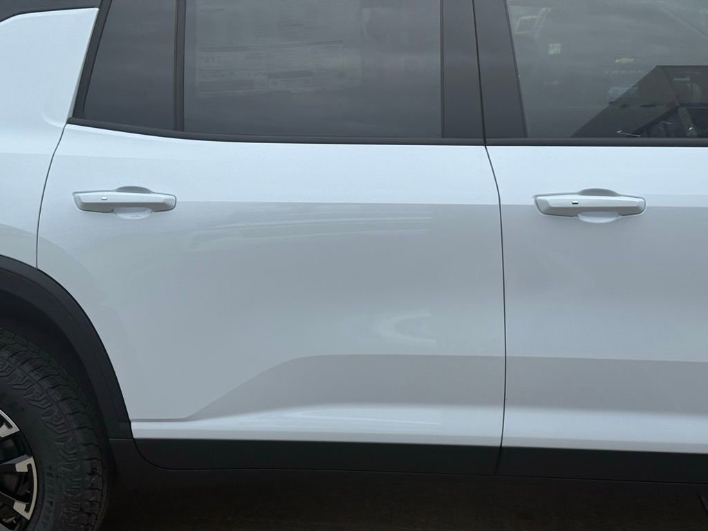 New 2026 Chevrolet Traverse Z71 w/ Enhanced Driving Package image 9