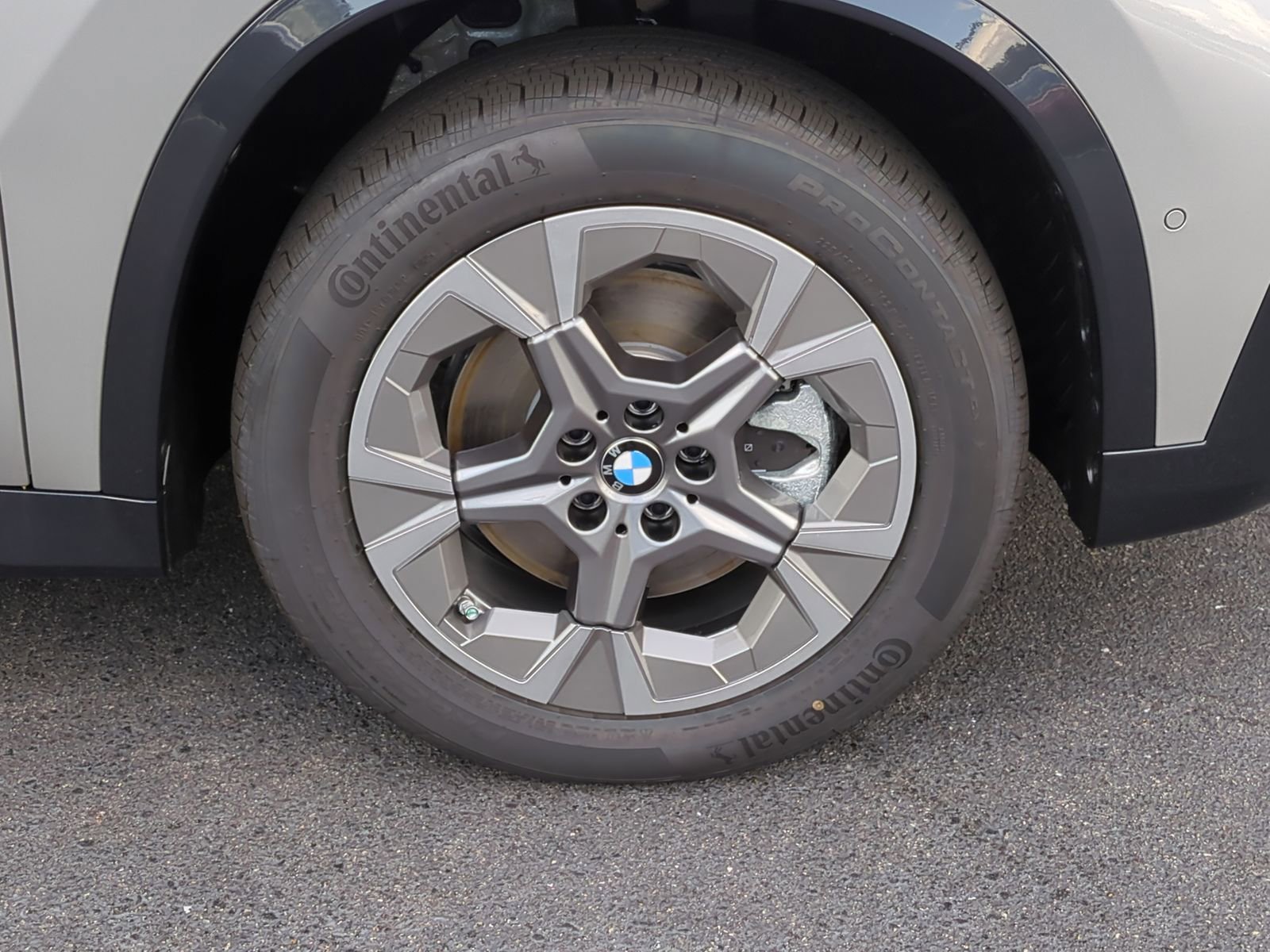 Certified 2025 BMW X1 xDrive28i w/ Technology Package image 11