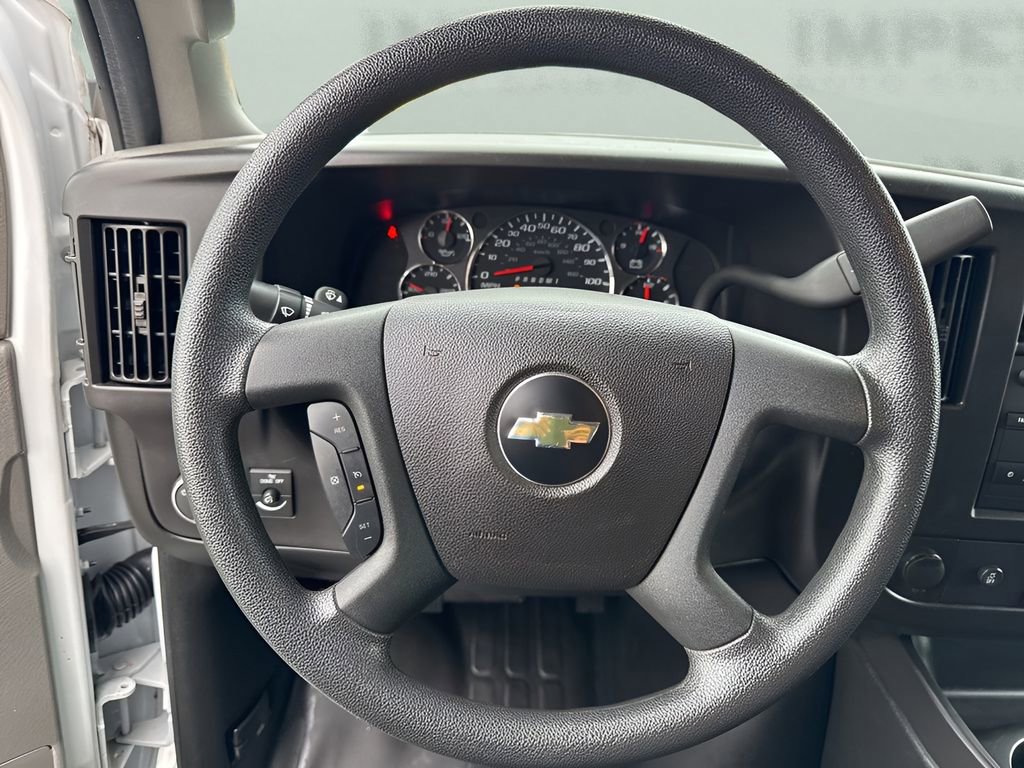 Used 2024 Chevrolet Express 2500 w/ Driver Convenience Package RWD image 10