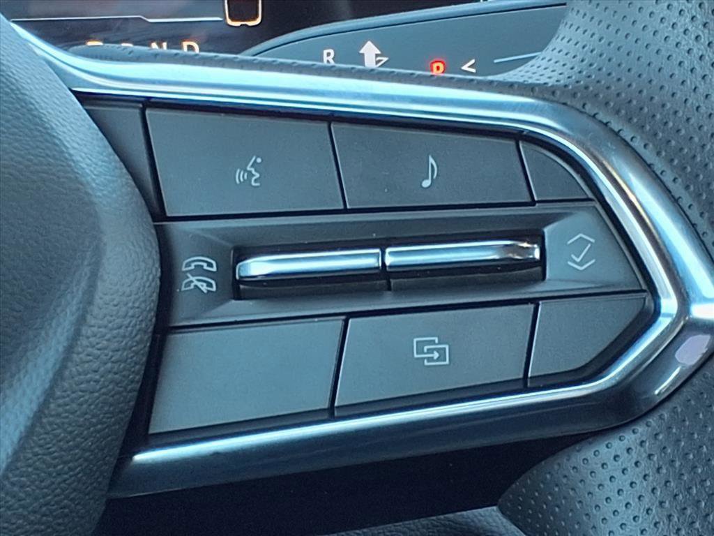 New 2026 Chevrolet Equinox EV LT image 8