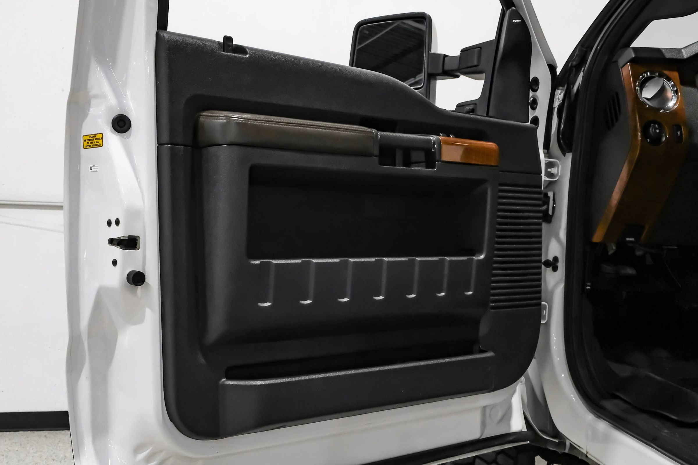 Used 2016 Ford F350 King Ranch w/ Snow Plow Prep Package image 42