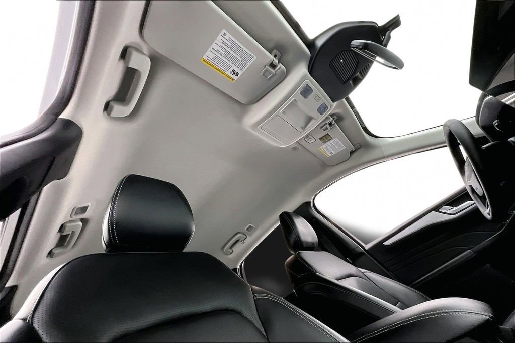 Used 2023 Ford Escape Platinum image 22