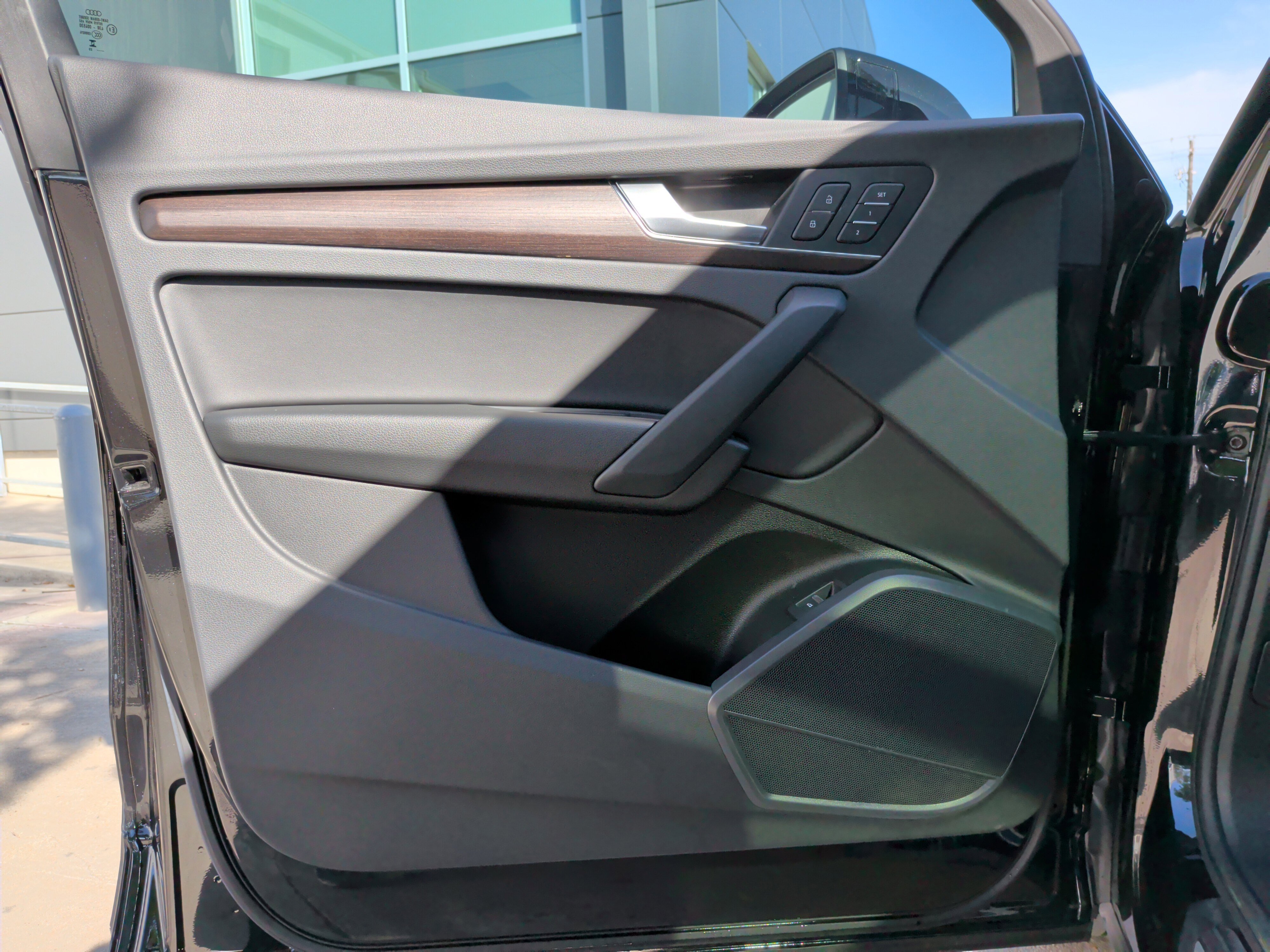 Certified 2023 Audi Q5 2.0T Premium w/ Convenience Package image 14