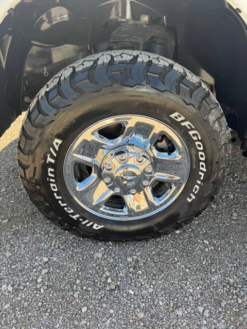 Used 2024 RAM 2500 Tradesman w/ Chrome Appearance Group AWD/4WD image 25