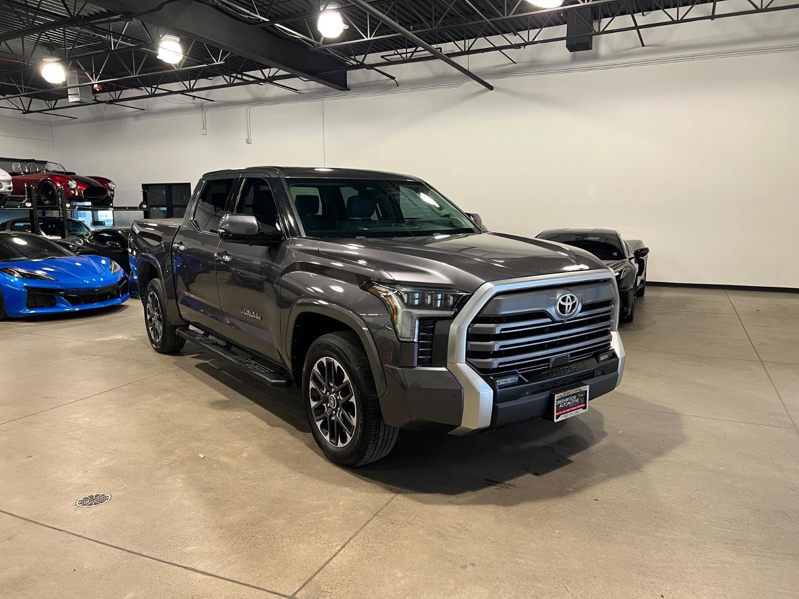 Used 2022 Toyota Tundra Limited image 1