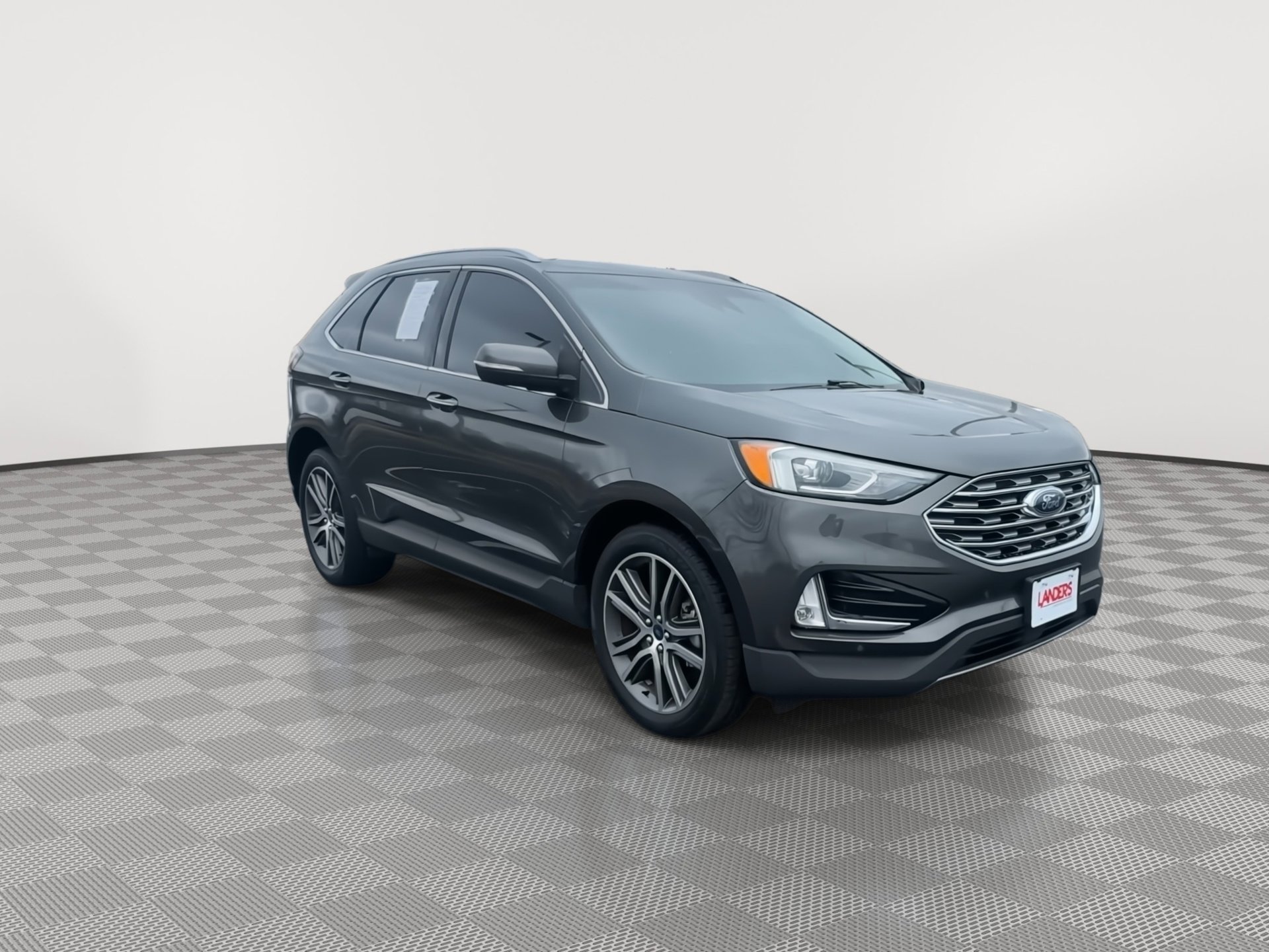 Used 2020 Ford Edge Titanium video 2