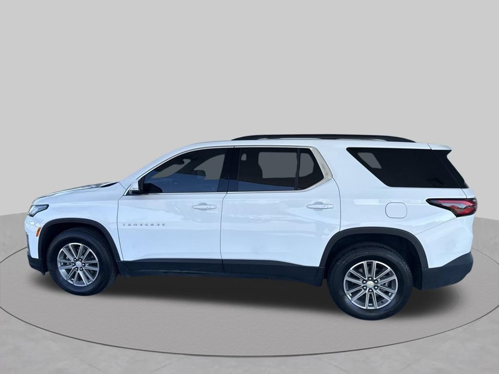Used 2023 Chevrolet Traverse LT FWD image 4