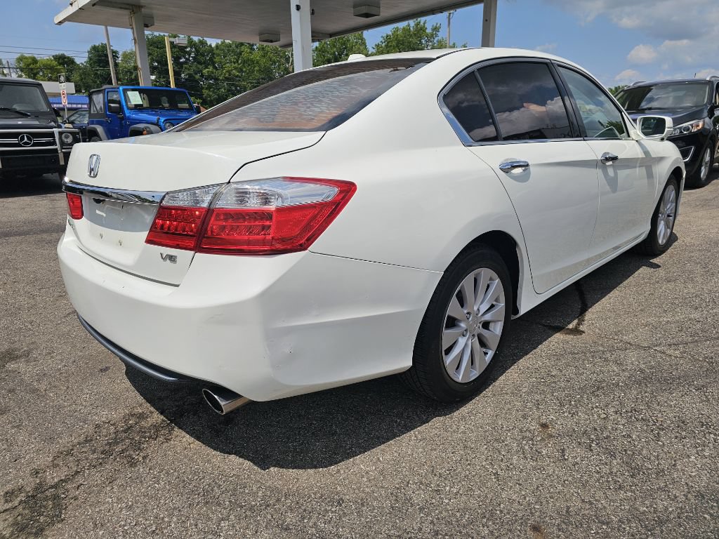 Used 2015 Honda Accord EX-L image 12
