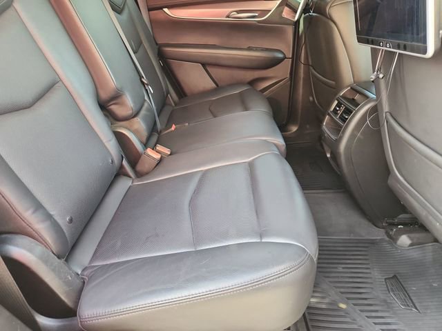 Used 2018 Cadillac XT5 Luxury w/ Driver Awareness Package image 28