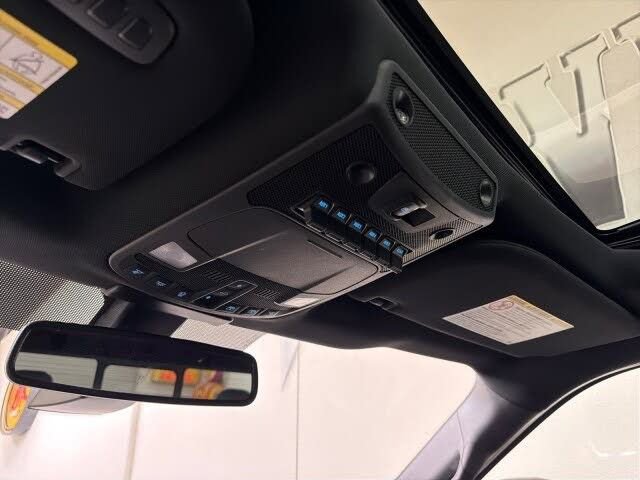 Used 2017 Ford F250 Platinum w/ Platinum Ultimate Package AWD/4WD image 24