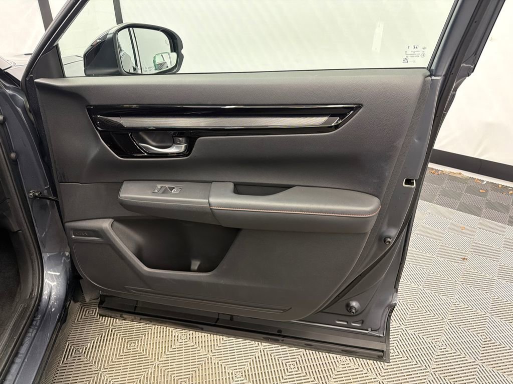 Certified 2024 Honda CR-V Sport Touring image 15