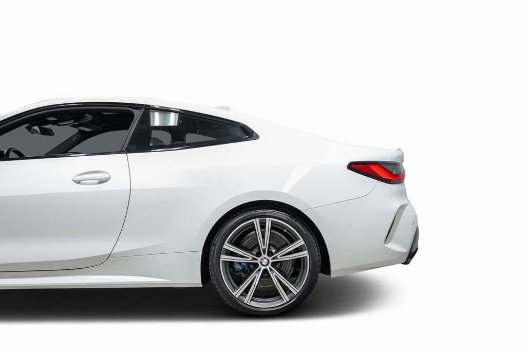 Used 2023 BMW 440i xDrive Coupe w/ Premium Package image 24