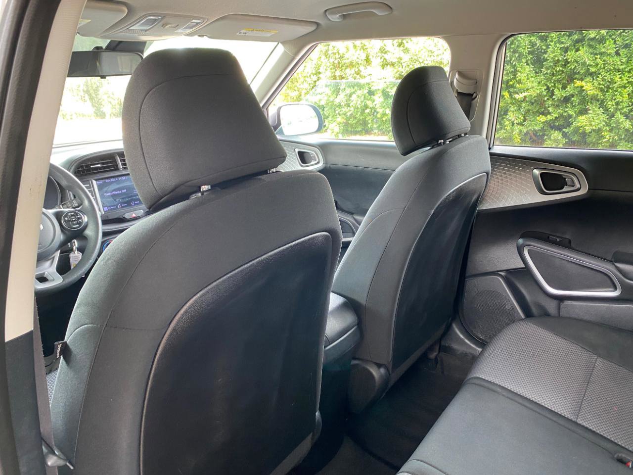 Used 2022 Kia Soul LX w/ Technology Package FWD image 42