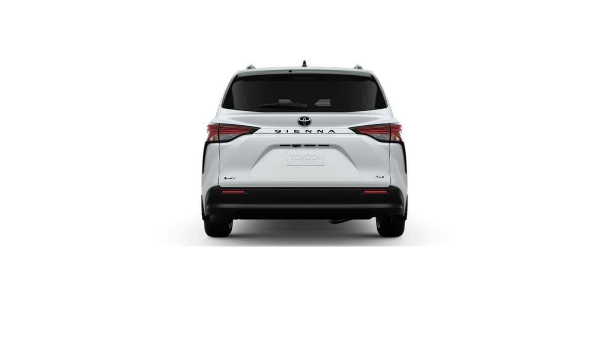 New 2026 Toyota Sienna XLE FWD image 8