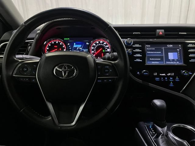Certified 2018 Toyota Camry XSE FWD image 19