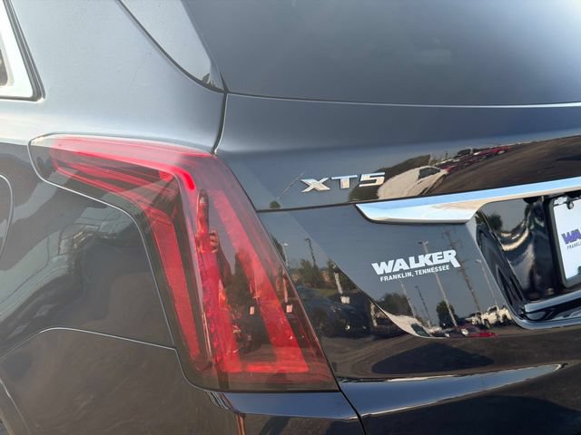 Used 2021 Cadillac XT5 Premium Luxury FWD image 11