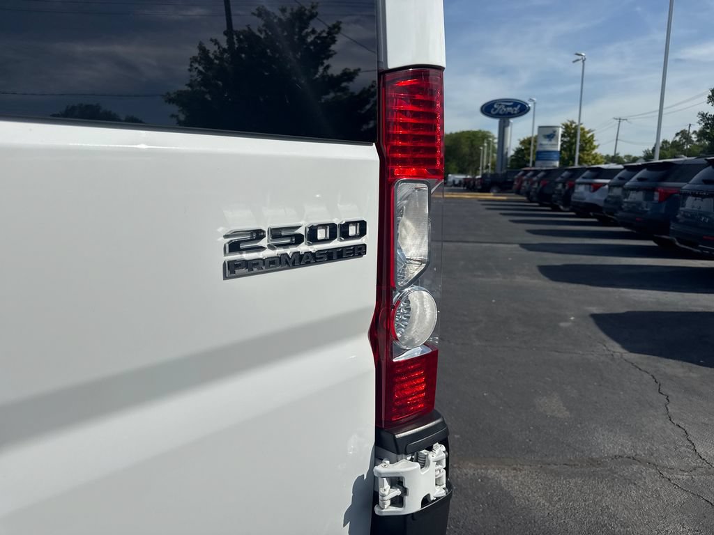 Used 2025 RAM ProMaster 2500 w/ U-Haul Equipment Group FWD image 12