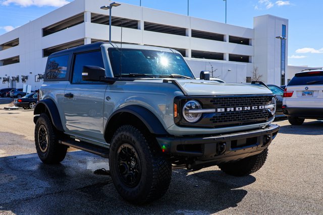 Used 2022 Ford Bronco Wildtrak image 3