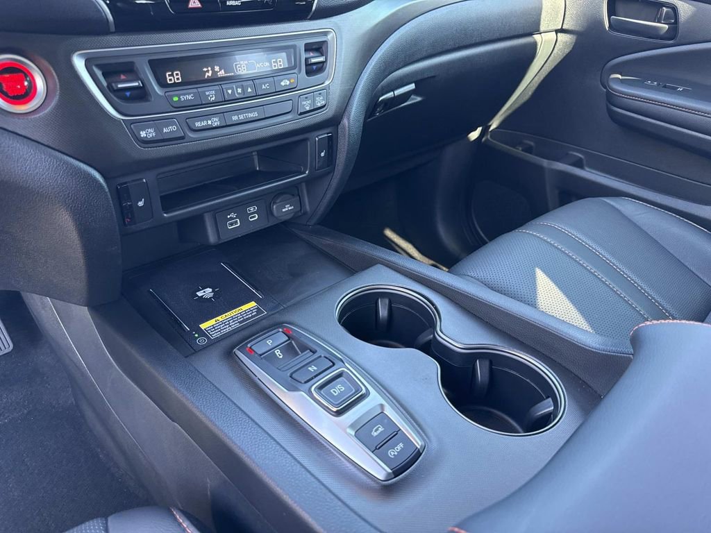 Used 2024 Honda Passport TrailSport image 24