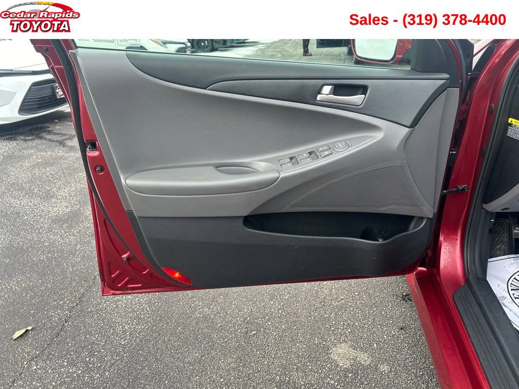 Used 2014 Hyundai Sonata GLS image 10