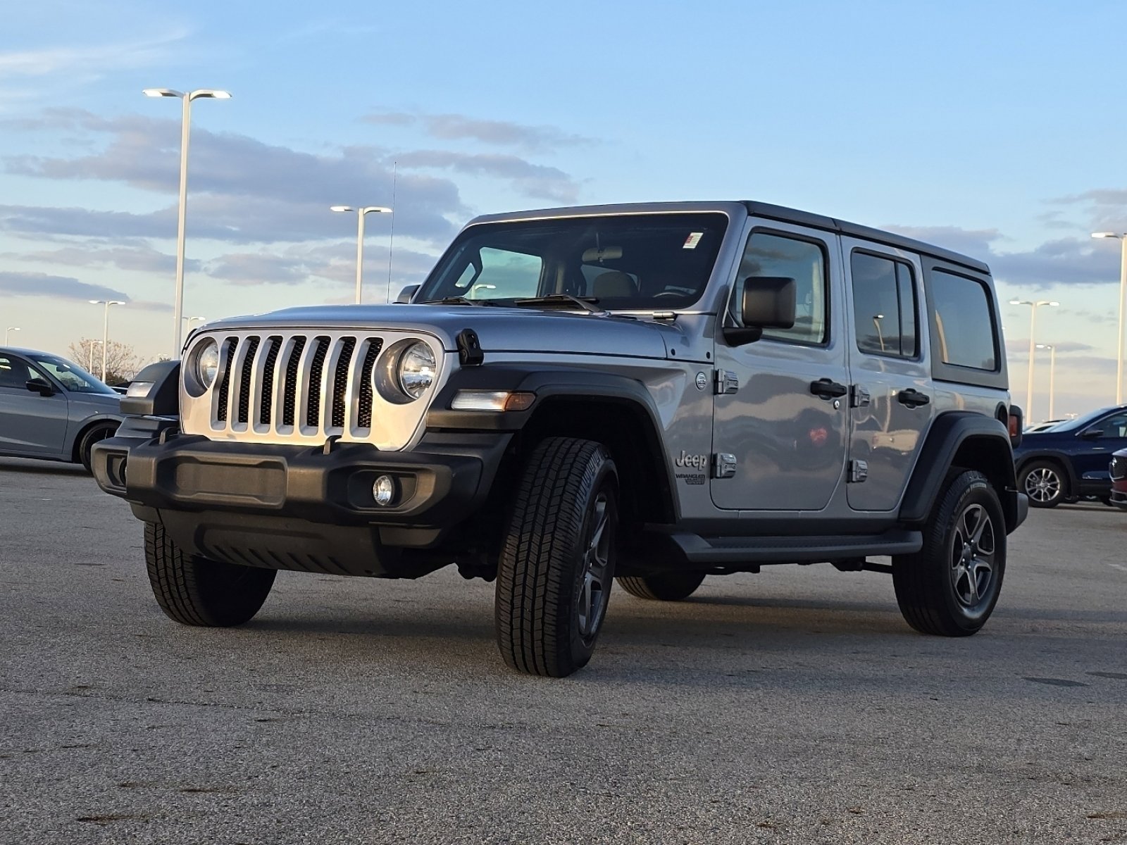 Used 2018 Jeep Wrangler Unlimited Sport S image 13