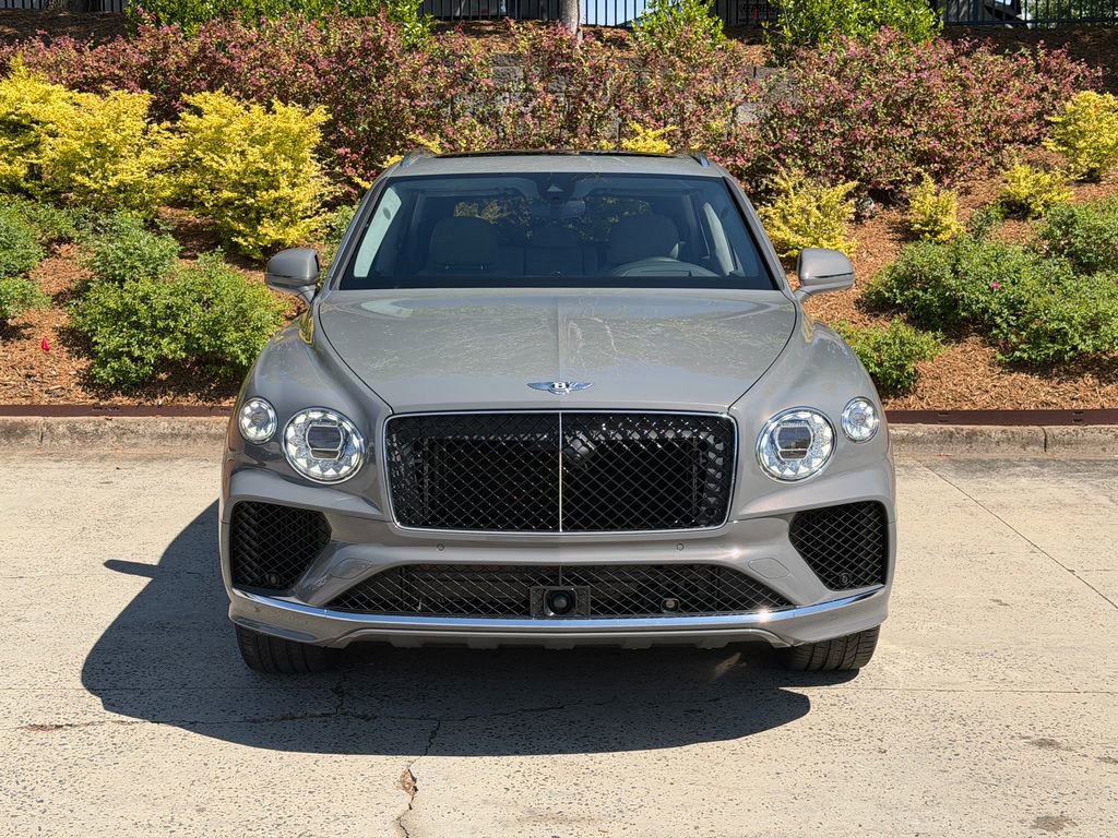 Certified 2025 Bentley Bentayga AWD/4WD image 11
