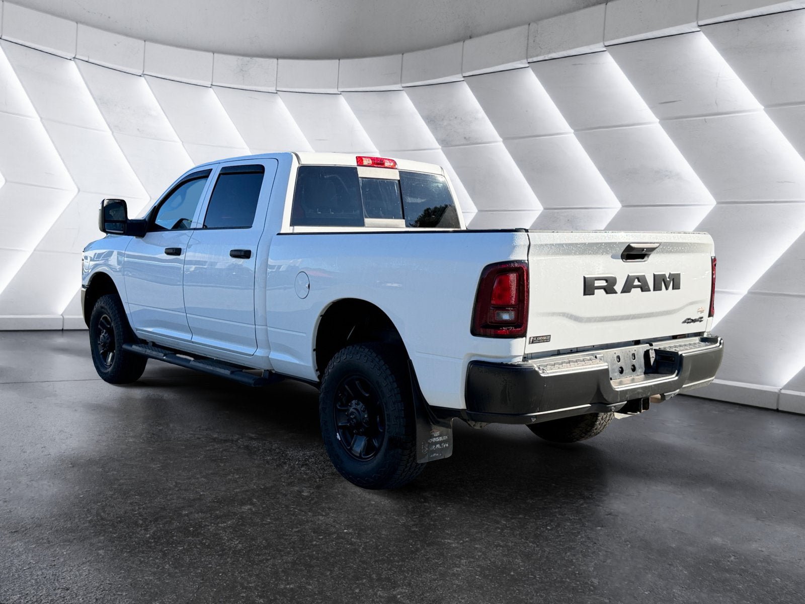 Used 2026 RAM 2500 Tradesman AWD/4WD image 4