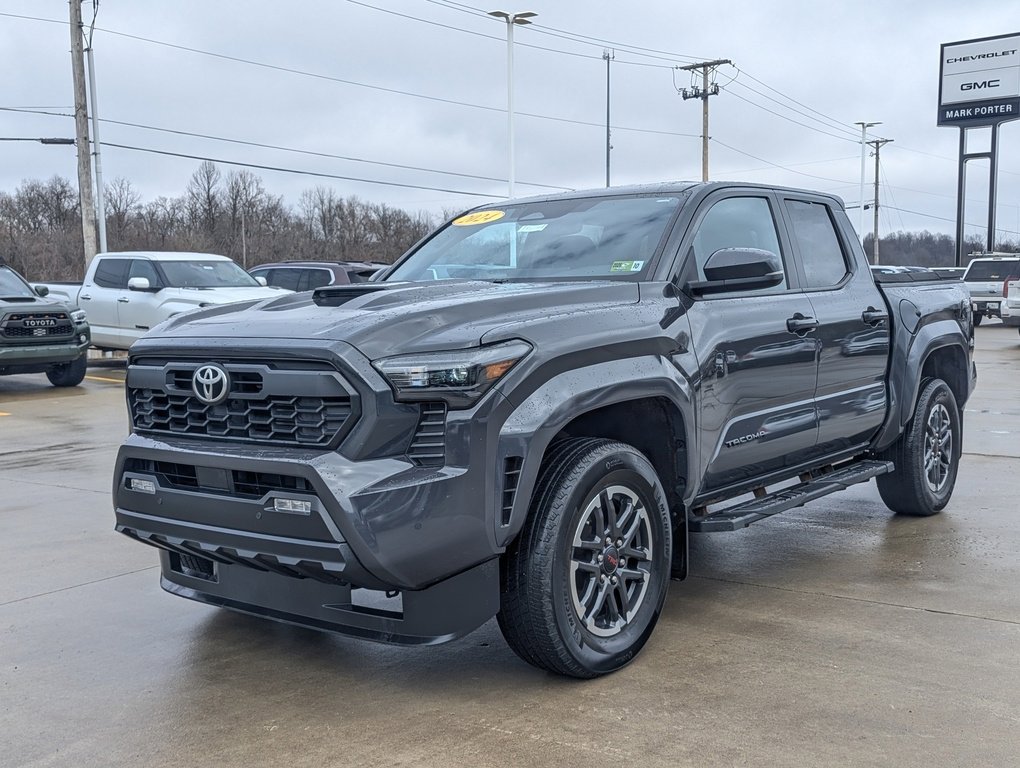 Used 2024 Toyota Tacoma TRD Sport w/ TRD Sport Upgrade Package image 1