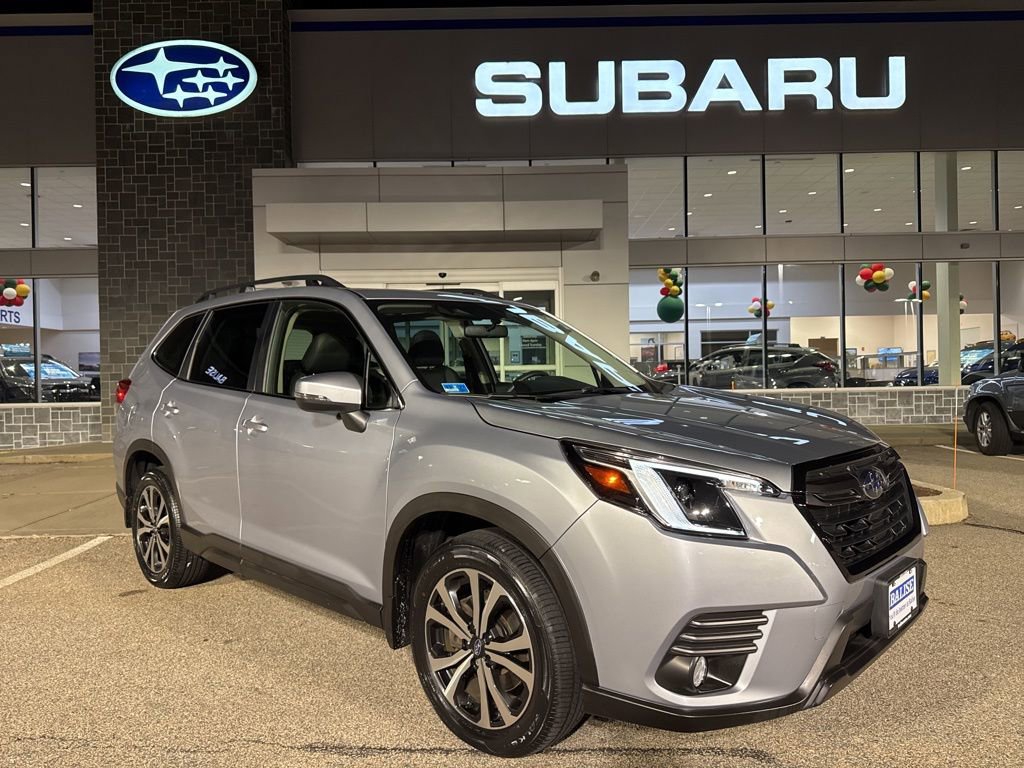 Used 2023 Subaru Forester Limited image 1