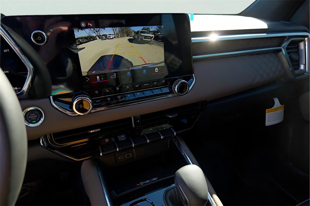 New 2026 GMC Canyon Denali image 15