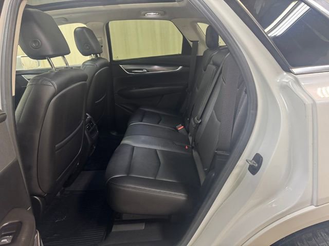 Used 2019 Cadillac XT5 Luxury image 34
